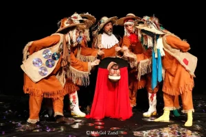 نمایش «مترس‌ها» | تئاتری تکان‌دهنده که قلب تهران را چنگ می‌زند